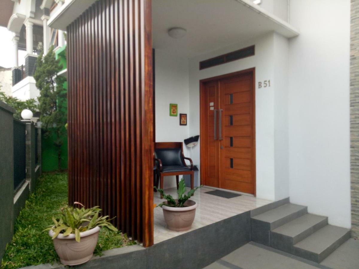 Homestay Syariah Cileunyi, Bandung Timur Екстер'єр фото